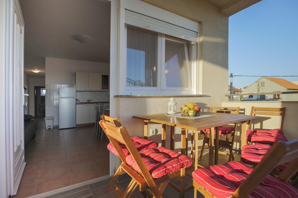 Apartmani Maksan Pakoštane 外观 照片
